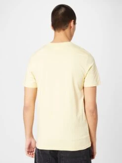 T-shirts T-Shirt PORTOFINO TENNIS Homme Jaune -F4NT4STIC Soldes 03439a1e3f278c0b610446c7ed3aa512