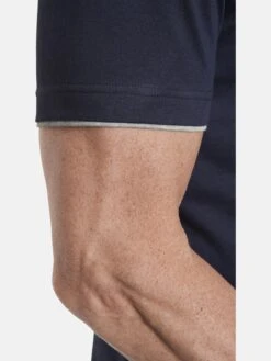 T-shirts T-Shirt Niels Homme Bleu Foncé -F4NT4STIC Soldes 3e2a5e80fe2ee2226f6fe5475ed23b87