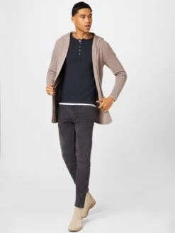 Key Largo T-shirts à Manches Longues T-Shirt SANDRO Homme Bleu Marine -F4NT4STIC Soldes 9287d4f0e4c5bde55fc8d0b86068df21