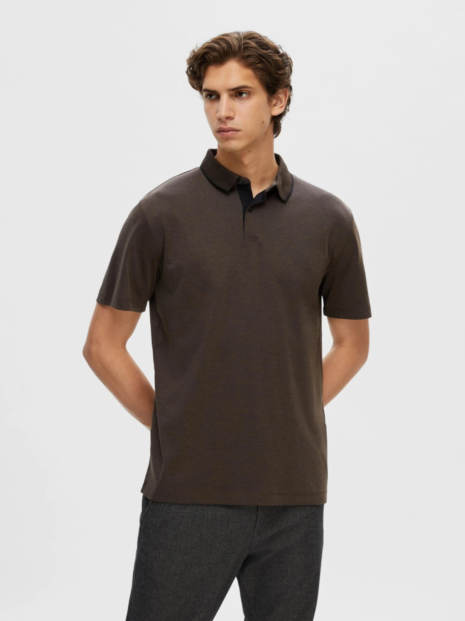 Selected Homme Polos T-Shirt Leroy Homme Marron 4 Selected Homme Polos T-Shirt Leroy Homme Marron – Image 2