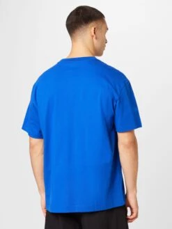 WEEKDAY T-shirts T-Shirt Homme Bleu Ciel -F4NT4STIC Soldes e0bfee6b203d1f9f24cc9e25ed082aa7